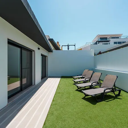 Villa Paradise 2 *