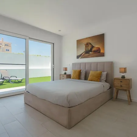 Villa Paradise 2